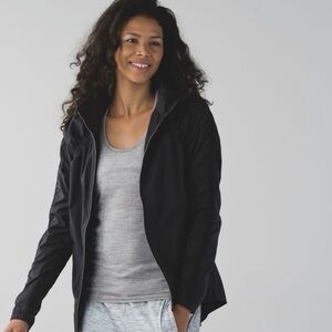 Lululemon Gather and Sprint Jacket Black Size 8